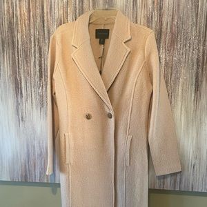 Beautiful NWT Tahari Double Breasted Coat.